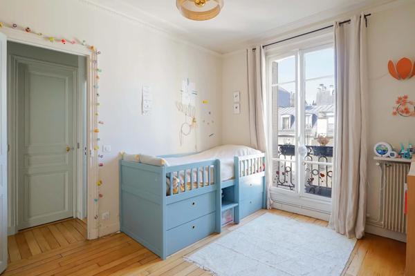 Appartement Paris 7 e - MOTTE-PICQUET / SUFFREN
