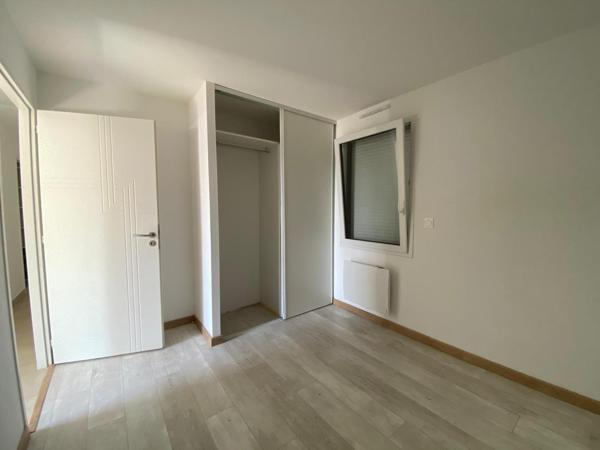 MAISON CLIMATISEE DE PLAIN PIED 2 CHAMBRES  AVEC GARAGE ATTENANT