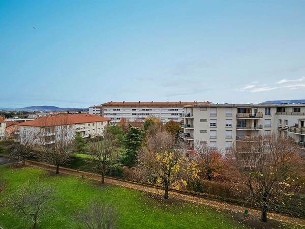Appartement Clermont Ferrand 4 pièce(s)
