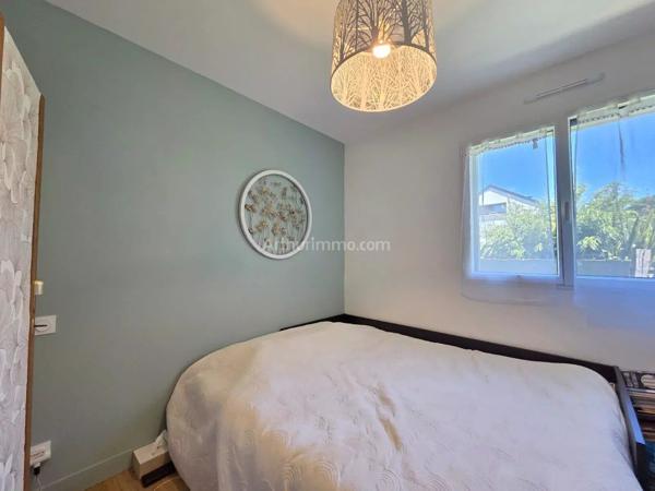 Vente                                                      Maison
                        
                     7 pièces                      161 m2                     à Grand-Champ
