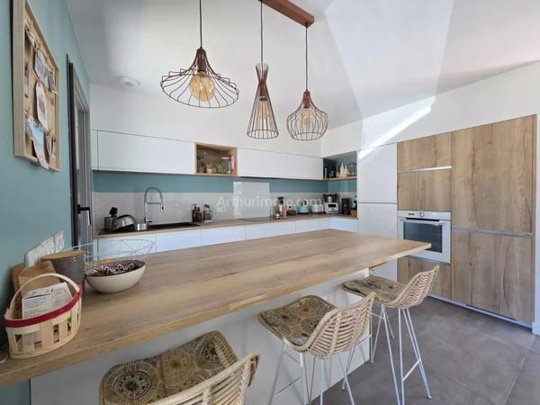 Vente                                                      Maison
                        
                     7 pièces                      161 m2                     à Grand-Champ