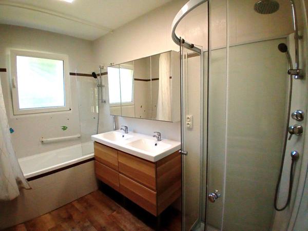 A LOUER, Maison louée vide, Artassenx - Montde-Marsan, 4 chambres, plain pied, jardin