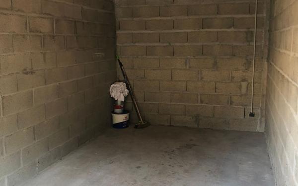 Stationnement à louer    15 m2 Dax