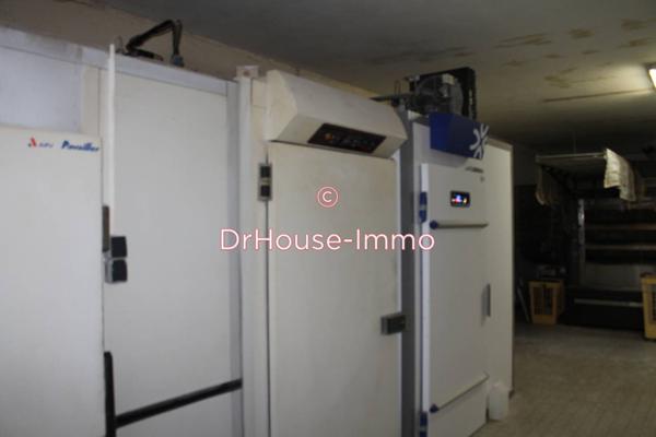 Commerce à vendre 10 pièces de 210 m²