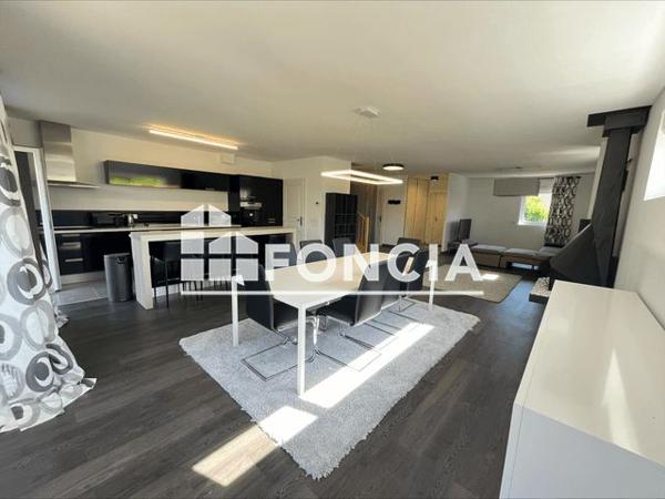 Location Maison 5 pièces 181.1 m² - 100 CHEMIN DES FOURCHES Chens Sur Leman 74140