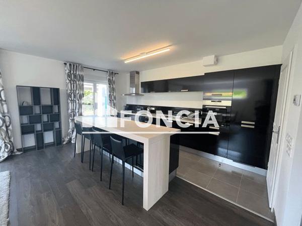 Location Maison 5 pièces 181.1 m² - 100 CHEMIN DES FOURCHES Chens Sur Leman 74140