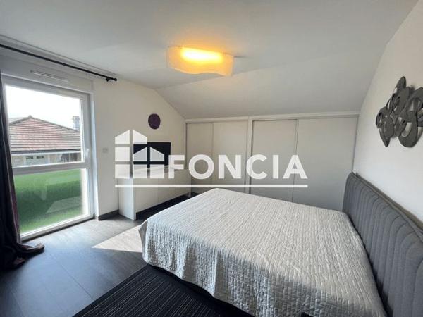 Location Maison 5 pièces 181.1 m² - 100 CHEMIN DES FOURCHES Chens Sur Leman 74140