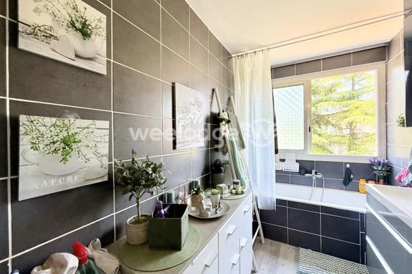 Appartement à vendre 4 pièces de 63 m² à Mandelieu-la-Napoule