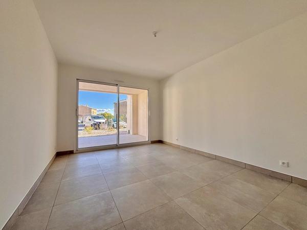 Location Maison 4 pièces 100 m2 à Nébian