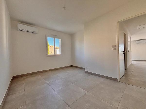 Location Maison 4 pièces 100 m2 à Nébian