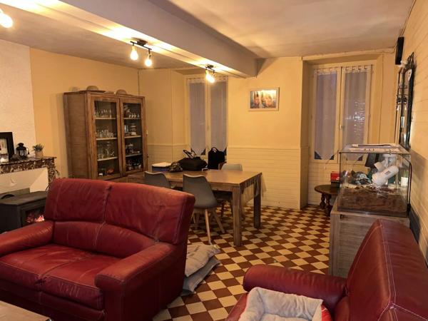 Vente Maison 5 pièces 100 m2 à Neuilly-Saint-Front