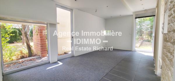A VENDRE LONGERE AU STYLE MAISON D'ARCHITECTE 202 m² habitables à CHAPELON 45270 Chapelon (45270)