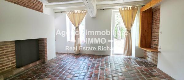 A VENDRE LONGERE AU STYLE MAISON D'ARCHITECTE 202 m² habitables à CHAPELON 45270 Chapelon (45270)