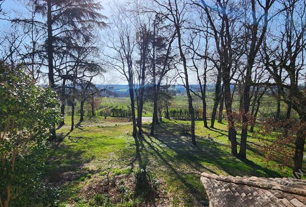 Superbe maison en pierres ! 6 chambres ! 11 761 m² de terrain !