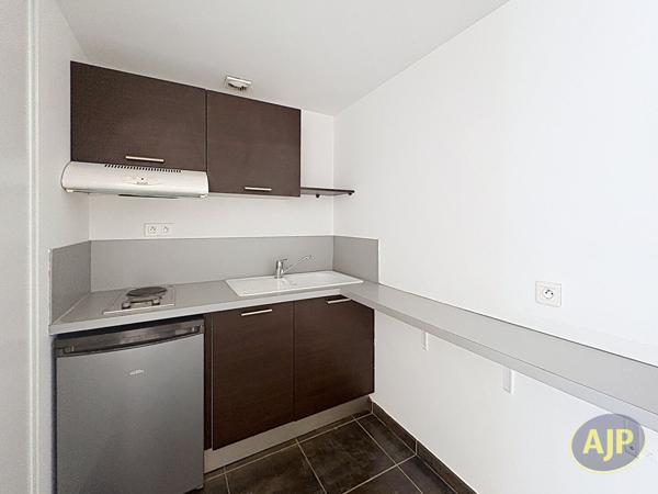 Location appartement Nantes : 543 € - AJP Immobilier Nantes Ouest