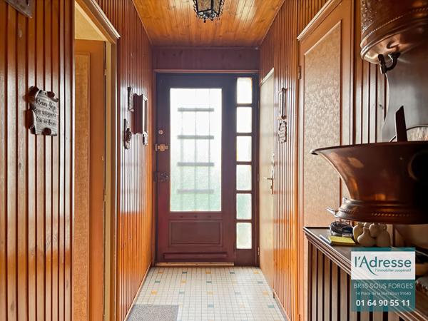 MAISON INDIVIDUELLE À RÉNOVER PROCHE DE LA NATURE ET DES ECOLES