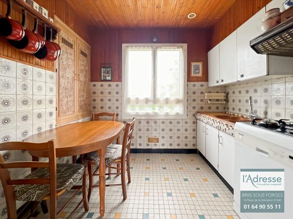 MAISON INDIVIDUELLE À RÉNOVER PROCHE DE LA NATURE ET DES ECOLES