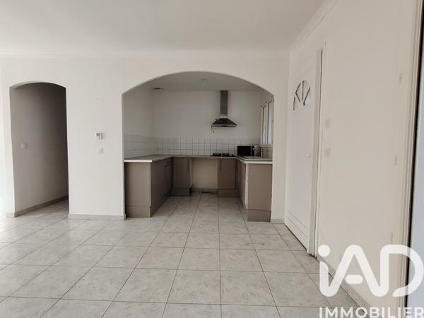 Maison à vendre 5 pièces 119 m² Clarensac