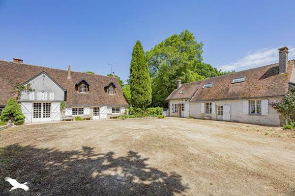 Maison à vendre 389 000 € Auzouer-en-Touraine 12 p 327 m² DPE F