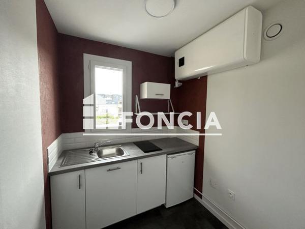 Location Studio 29 m² - 36 RUE VOLNEY Angers 49000