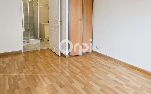 Appartement à vendre    2 pièces • 45,22 m2 Vémars