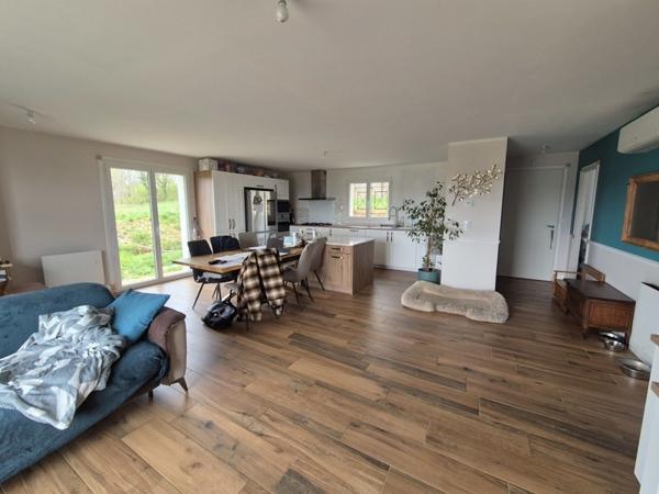 Maison à vendre |                                       Le Montat |                                        4 pièces  |  100 m²