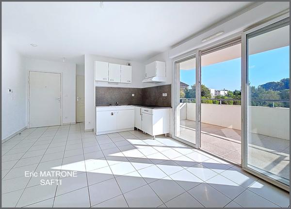 Appartement 2 pièces 41 m² avec box