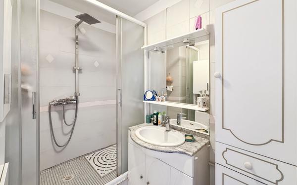 Appartement à vendre    3 pièces •  La Garde