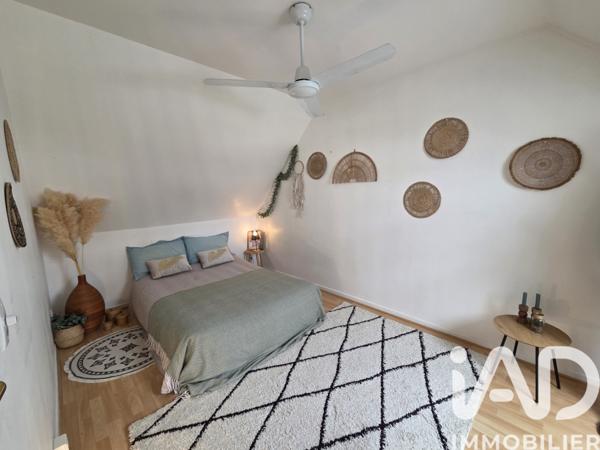 Maison à vendre 6 pièces 119 m² Saint-Fargeau-Ponthierry