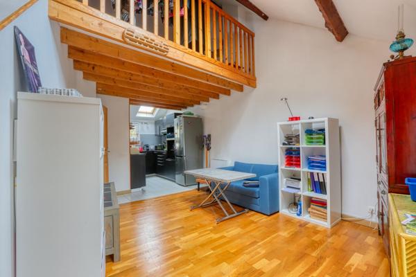 Un cadre de vie idéal pour cette maison de caractère !