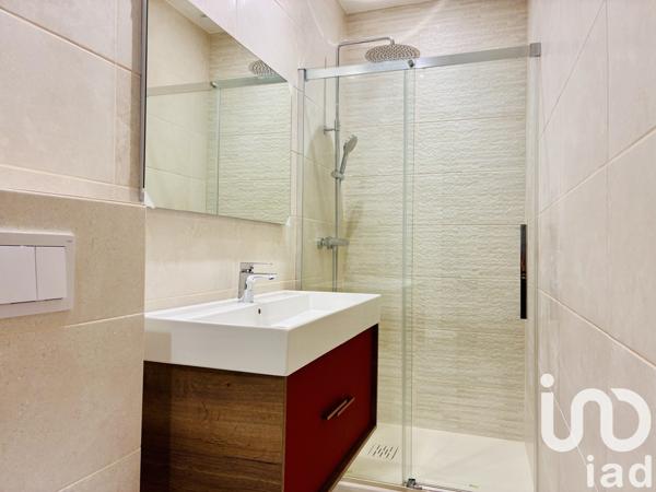 Appartement à vendre 4 pièces 63 m² Eyguières