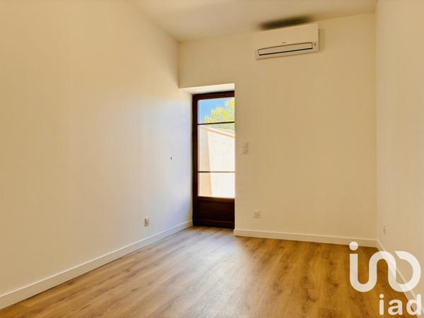 Appartement à vendre 4 pièces 63 m² Eyguières