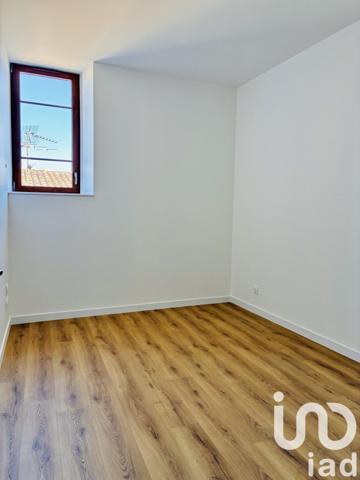 Appartement à vendre 4 pièces 63 m² Eyguières