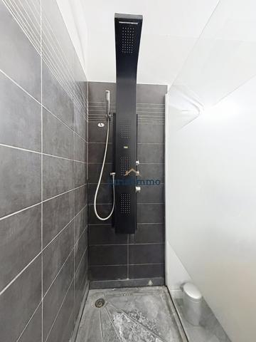 Orange (84100) BEL APPARTEMENT HAUSMANIEN LUMINEUX DE 158M² AVEC TERRASSE COUVERTE