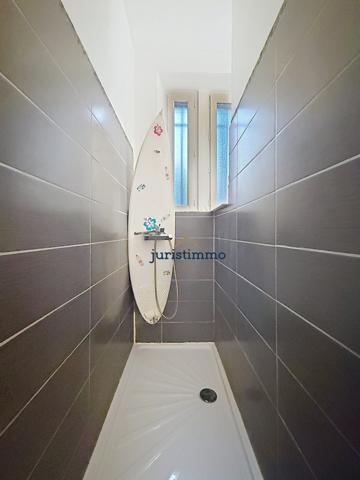 Orange (84100) BEL APPARTEMENT HAUSMANIEN LUMINEUX DE 158M² AVEC TERRASSE COUVERTE