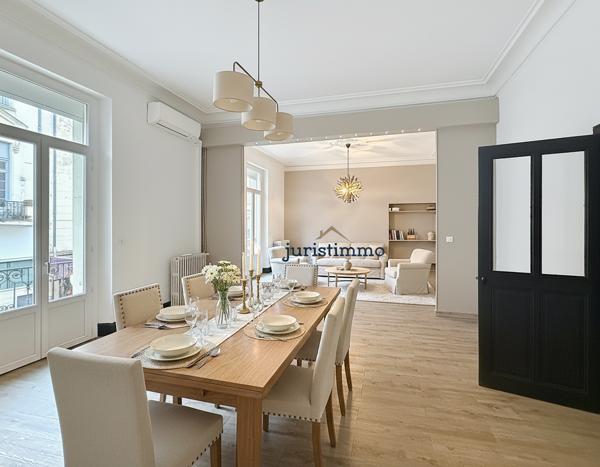 Orange (84100) BEL APPARTEMENT HAUSMANIEN LUMINEUX DE 158M² AVEC TERRASSE COUVERTE