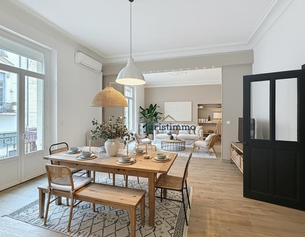 Orange (84100) BEL APPARTEMENT HAUSMANIEN LUMINEUX DE 158M² AVEC TERRASSE COUVERTE