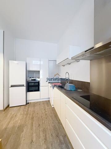 Orange (84100) BEL APPARTEMENT HAUSMANIEN LUMINEUX DE 158M² AVEC TERRASSE COUVERTE