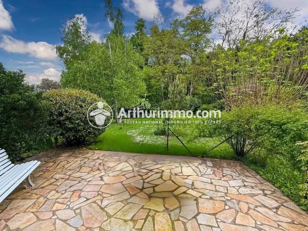 Vente Maison 6 pièces 170 m2 à Saint-Germain-Lès-Corbeil