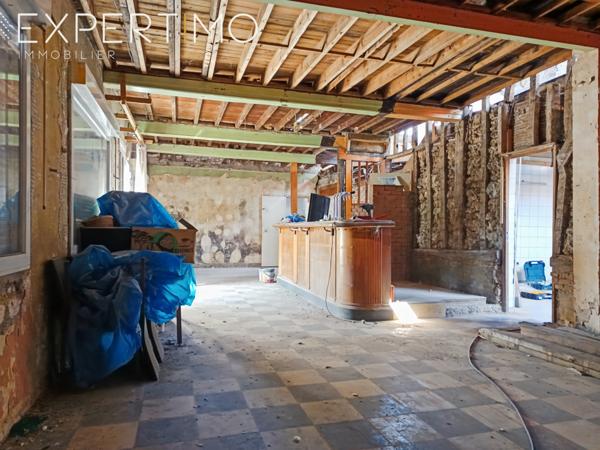 Rue (80120) Immeuble - centre RUE - Beau potentiel commercial.