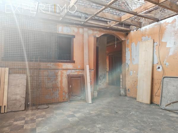 Rue (80120) Immeuble - centre RUE - Beau potentiel commercial.