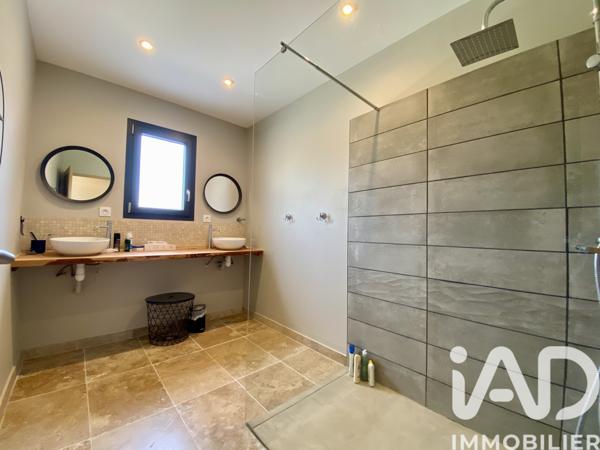 Maison à vendre 5 pièces 146 m² Malemort-du-Comtat