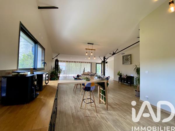Maison à vendre 5 pièces 146 m² Malemort-du-Comtat