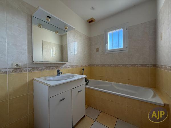 Vente maison Sainte Pazanne : 234 000 € - AJP Immobilier Sainte-Pazanne