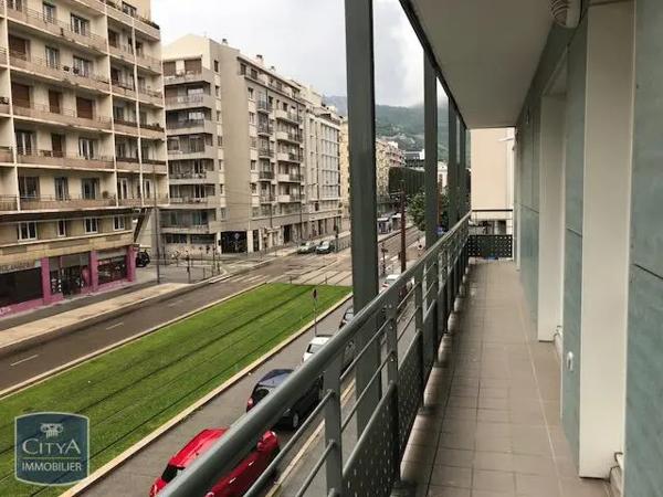 Appartement à louer 2 pièces 49.93m² Grenoble (38000)