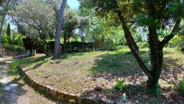 Terrain Constructible Saint-Clément-de-Rivière 07 a