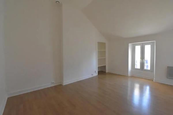 Appartement à louer 2 pièces 32.35m² Le Mans (72000)