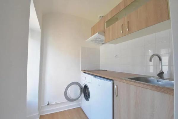 Appartement à louer 2 pièces 32.35m² Le Mans (72000)
