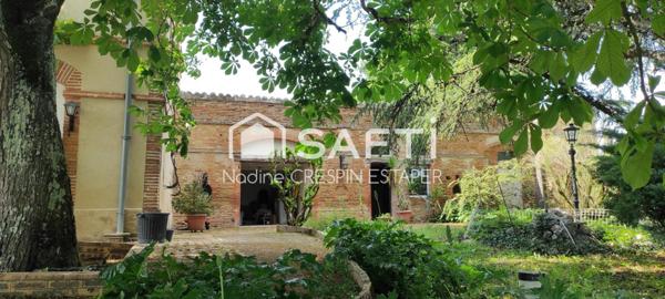 Belle demeure du XV -ème siècle au charme authentique