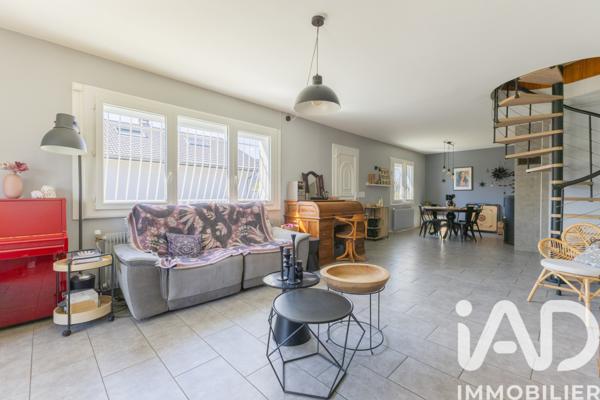 Maison à vendre 9 pièces 209,05 m² Aix-les-Bains